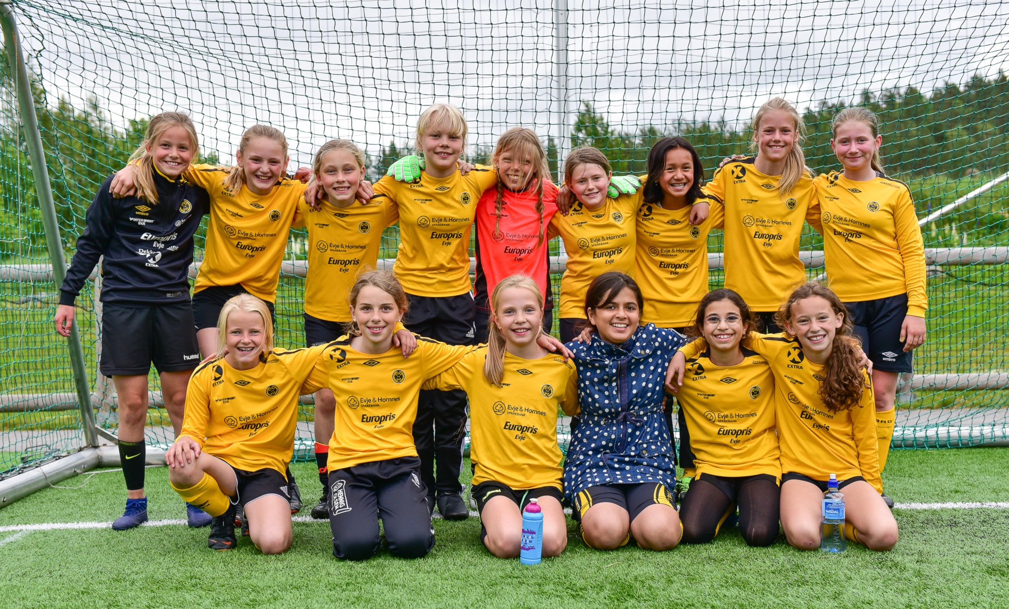 J-11 imponerte mot Våg!